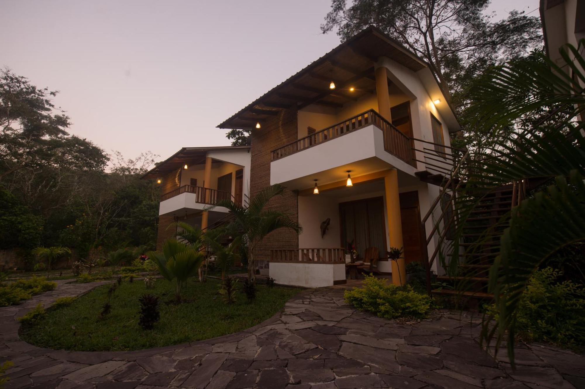 Villa Lu Amazon Ecolodge Тарапото Екстер'єр фото